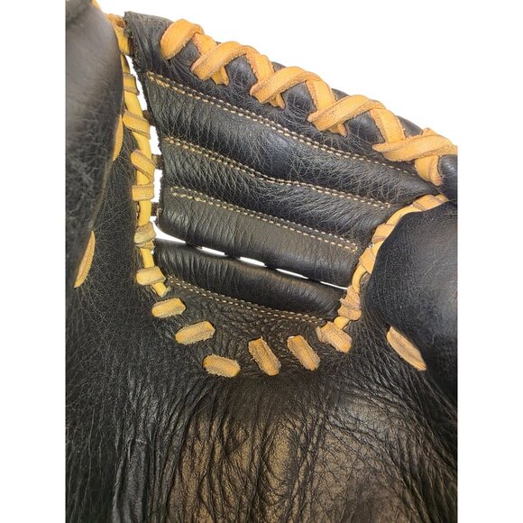 Under Armour UA CM-101Y Catcher’s Mitt 32.5” RHT Black Tan Leather Baseball Glov - Picture 13 of 13